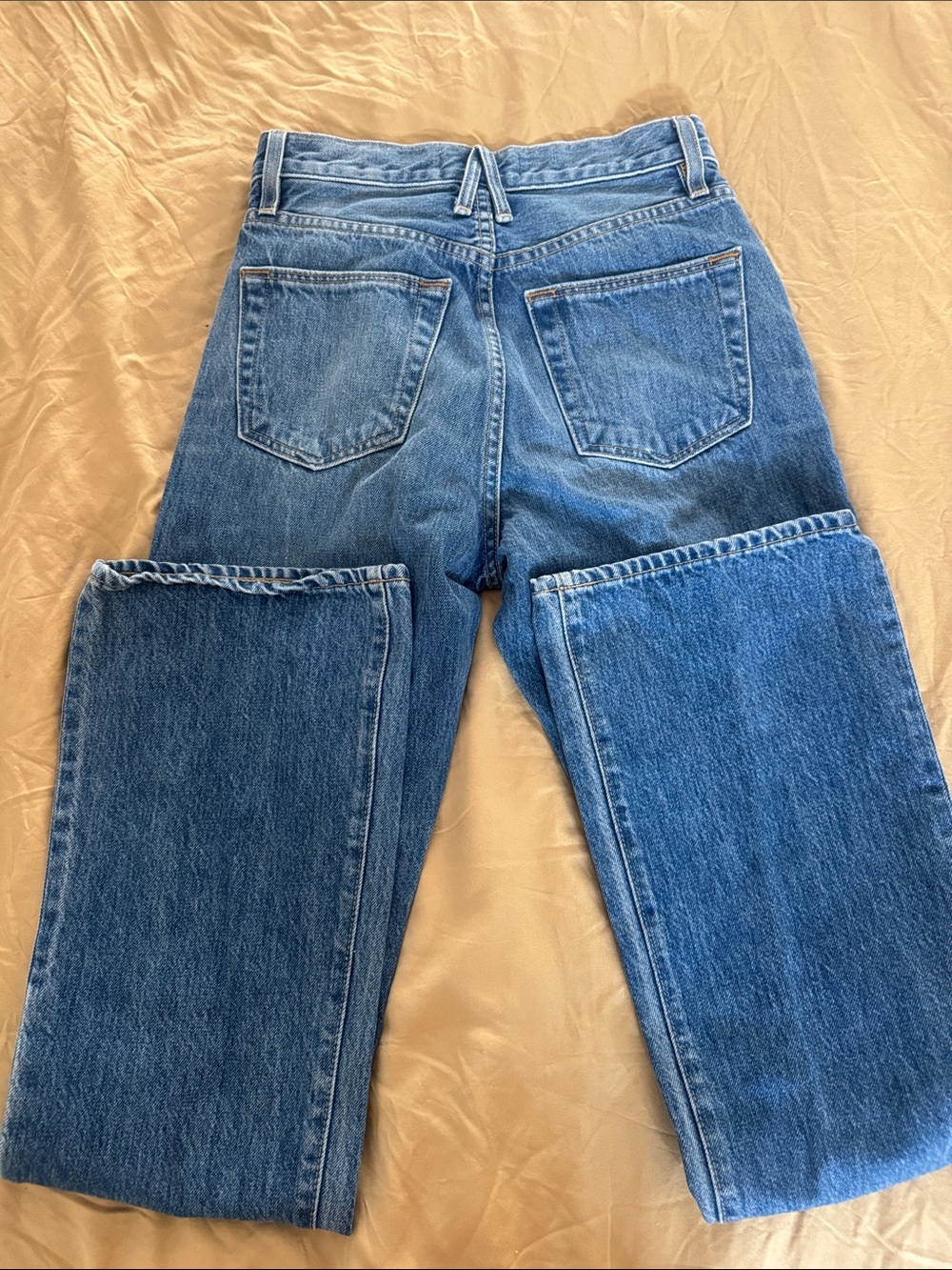 SLVRLAKE Women's Boot-Cut charlotte  Jeans in Tucson Mid Blue Wash - Picture 6 of 6